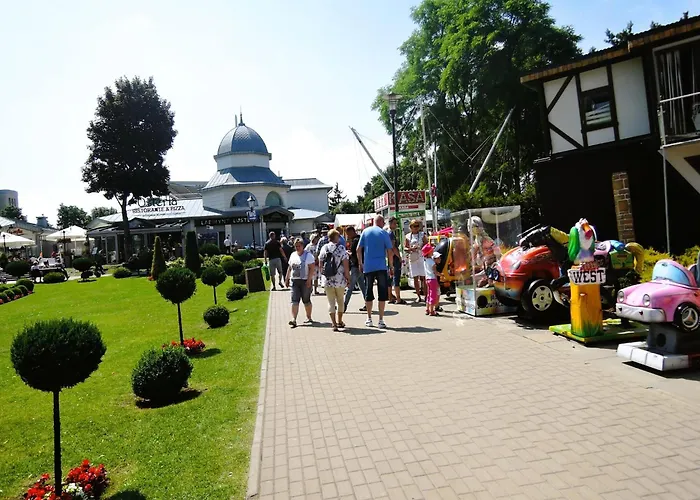 In Mi Dzyzdroje By The Sea * Miedzyzdroje