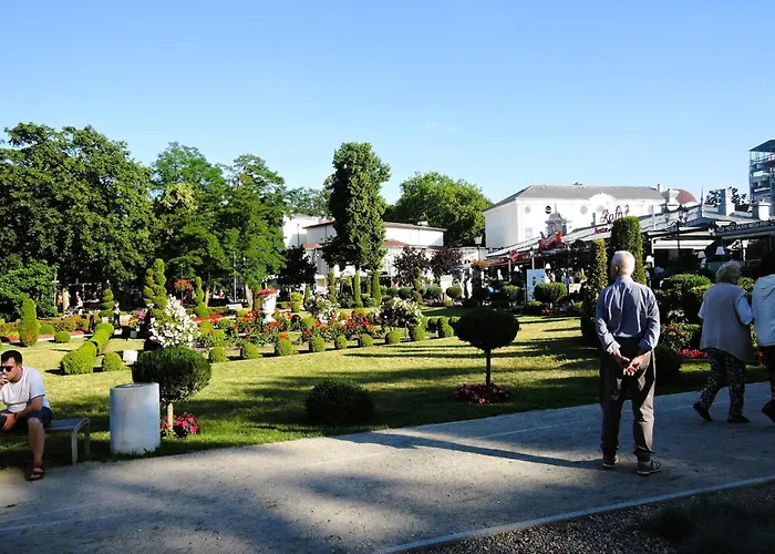 In Mi Dzyzdroje By The Sea *